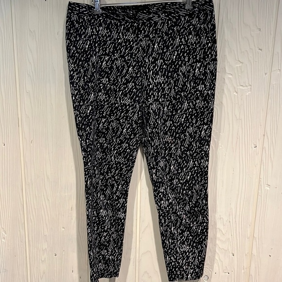 Attention slim fit pants front and back pockets size 10 - Picture 1 of 11